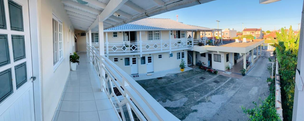 Pousada Rosa Norte Hotel Tramandai Exterior photo